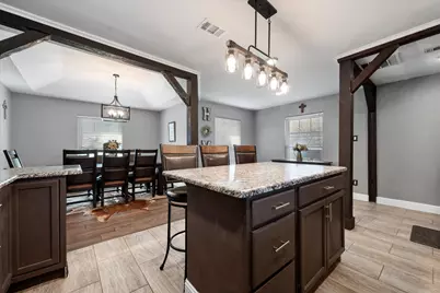 10124 Stoneleigh Drive, Benbrook, TX 76126 - Photo 19