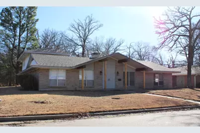 3605 W Houston, Paris, TX 75460 - Photo 1