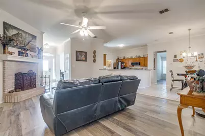 3004 Stroll Drive, Granbury, TX 76049 - Photo 11