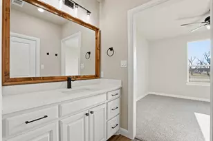 1101 Tremont Ln, Granbury, TX 76049 - Photo 29