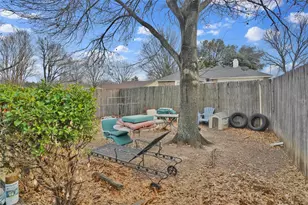 1036 Twin Falls Dr, DeSoto, TX 75115 - Photo 23