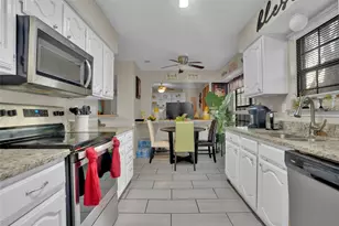 1036 Twin Falls Dr, DeSoto, TX 75115 - Photo 5