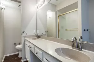 1036 Twin Falls Dr, DeSoto, TX 75115 - Photo 11