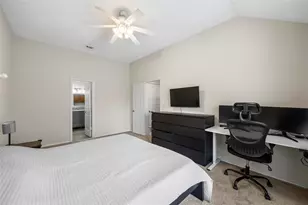 438 Moonlight Way, Irving, TX 75063 - Photo 15