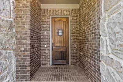 12114 Jackson Creek Drive, Dallas, TX 75243 - Photo 3