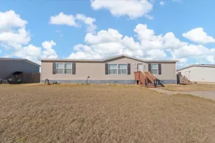 1418 Smooth Stone Dr, Cleburne, TX 76033 - Photo 1