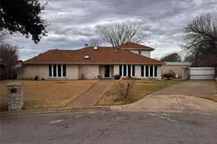 7454 Coachwood Cir, Fort Worth, TX 76133 - Photo 1