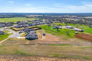 445 Guadalupe Ln, Springtown, TX 76082 - Photo 37