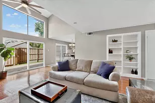 6437 Cedar Hollow Dr, Dallas, TX 75248 - Photo 5