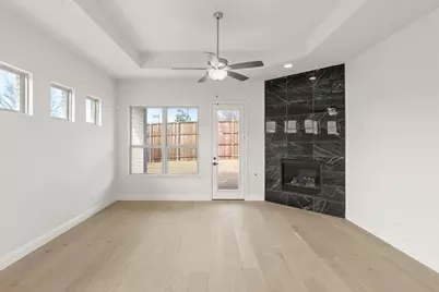 8505 Watersway Drive, Rowlett, TX 75088 - Photo 11