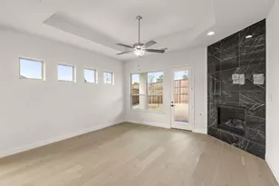 8505 Watersway Dr, Rowlett, TX 75088 - Photo 13