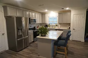 1245 Waggoner Dr, Aubrey, TX 76227 - Photo 7