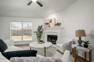 4257 Summersweet Ln, Fort Worth, TX 76036 - Photo 5