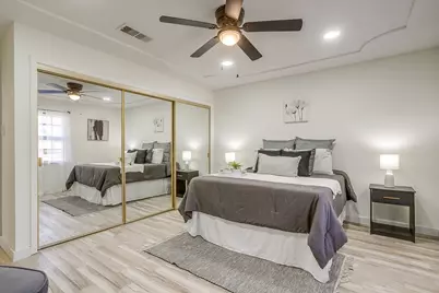 2421 Meadow View, Bedford, TX 76021 - Photo 21