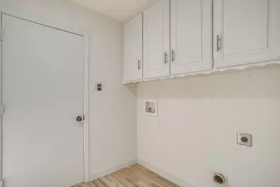 2421 Meadow View, Bedford, TX 76021 - Photo 19