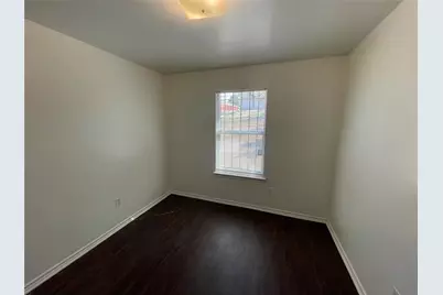 2520 Kirkley Street, Dallas, TX 75241 - Photo 9