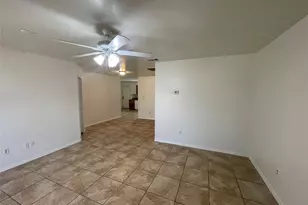 2520 Kirkley St, Dallas, TX 75241 - Photo 3