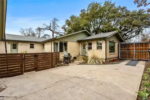 1318 Glenfield Ave, Dallas, TX 75224 - Photo 17