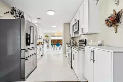 1318 Glenfield Avenue, Dallas, TX 75224 - Photo 7