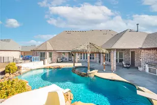 3305 Twin Lakes Dr, Celina, TX 75078 - Photo 5