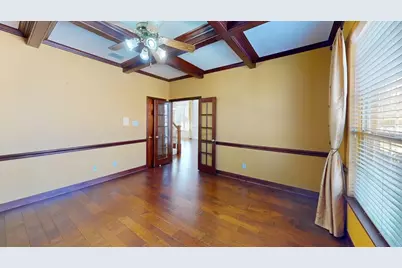 1020 Thorncliff Trail, Irving, TX 75063 - Photo 9