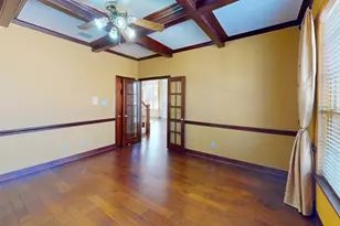 1020 Thorncliff Tr, Irving, TX 75063 - Photo 9