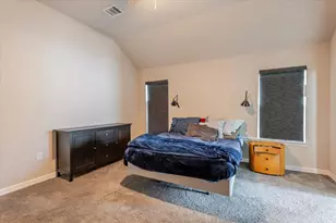 2400 San Gabriel Dr, Granbury, TX 76048 - Photo 15