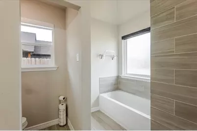 2400 San Gabriel Drive, Granbury, TX 76048 - Photo 19