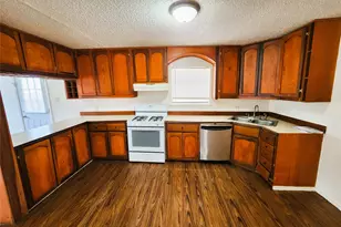 2228 Toulon Ln, Dallas, TX 75227 - Photo 3