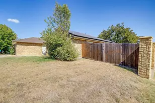 4429 Amherst Ln, Grand Prairie, TX 75052 - Photo 35