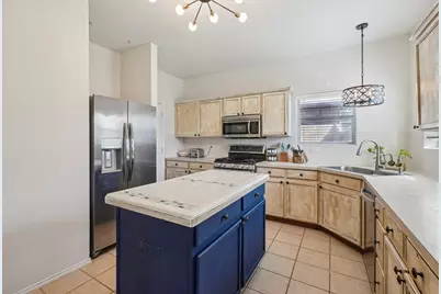 1012 Marlow Lane, Fort Worth, TX 76131 - Photo 11