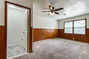 1901 Buck St, Gainesville, TX 76240 - Photo 17