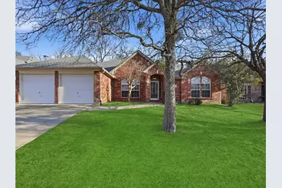 2204 Woods Edge Court, Corinth, TX 76210 - Photo 3