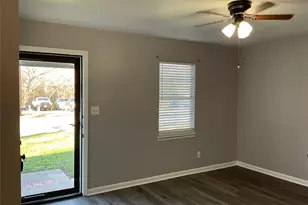 1405 W Ball St, Weatherford, TX 76086 - Photo 7