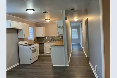 1405 W Ball Street, Weatherford, TX 76086 - Photo 9