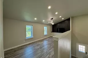 608 Mason Dr, Seven Points, TX 75143 - Photo 15