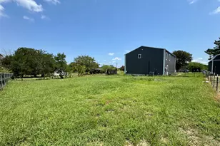 608 Mason Dr, Seven Points, TX 75143 - Photo 27