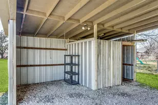 401 Ashwood St, Azle, TX 76020 - Photo 29