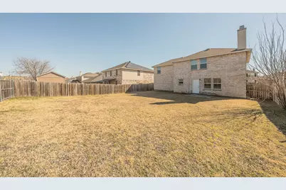 2032 Hopi Trail, Grand Prairie, TX 75052 - Photo 31