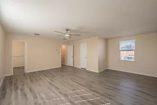 2032 Hopi Trail, Grand Prairie, TX 75052 - Photo 27