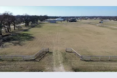 6250 McNatt Road, Aubrey, TX 76227 - Photo 7