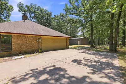 225 Red Oak Lane, Powderly, TX 75473 - Photo 23