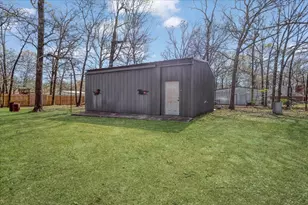 225 Red Oak Ln, Powderly, TX 75473 - Photo 29