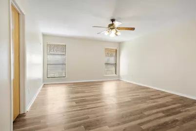 225 Red Oak Lane, Powderly, TX 75473 - Photo 21