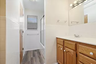 225 Red Oak Ln, Powderly, TX 75473 - Photo 17