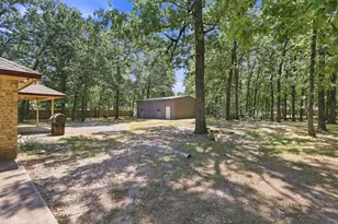 225 Red Oak Ln, Powderly, TX 75473 - Photo 21