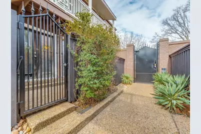 5936 Sandhurst Lane #112, Dallas, TX 75206 - Photo 11