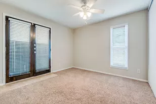 5936 Sandhurst Ln, Dallas, TX 75206 - Photo 9
