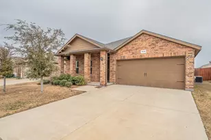 6036 Blacksmith Ave, Fort Worth, TX 76179 - Photo 3