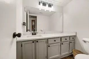 1912 Shadowood Trl, Colleyville, TX 76034 - Photo 17